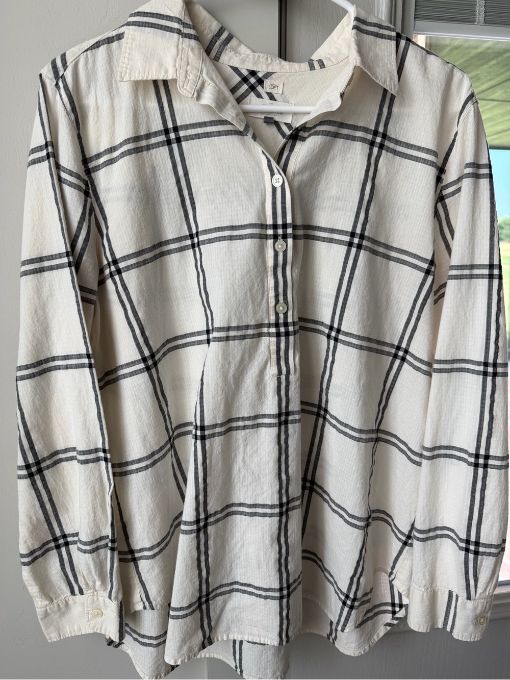 LOFT Cream and Black Plaid Button-Up Pullover Blouse - Picture 1 of 6